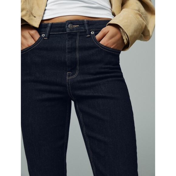 Zara Women's Dark Blue Boot Cut Jeans - Picture 4 of 15